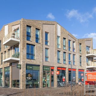 Wooncomlex boven Vomar in Bunschoten